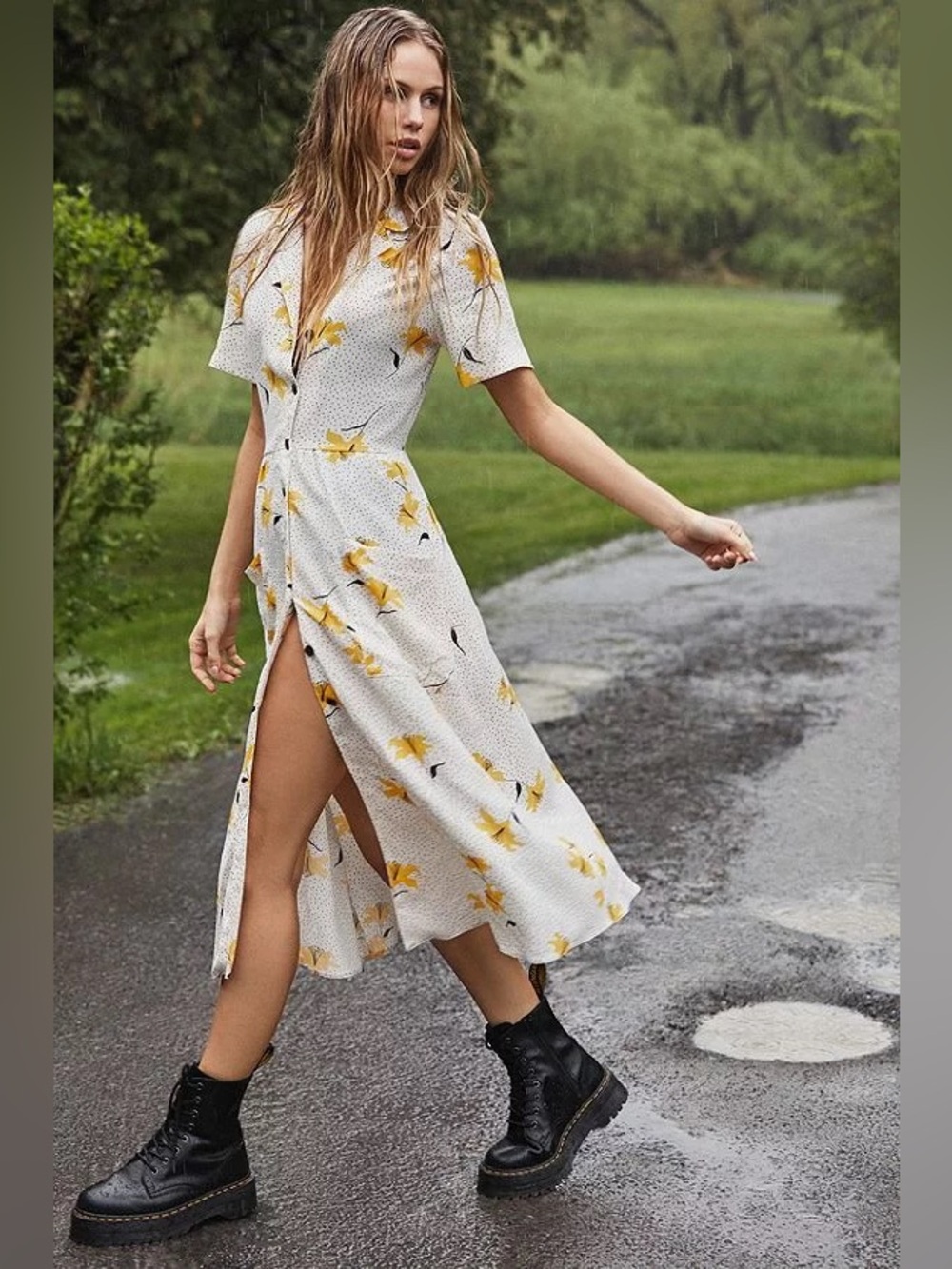 Urban Outfitters Floral Dot Button Shortsleeve Midi Dress